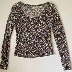 NWOT grey long sleeve crop